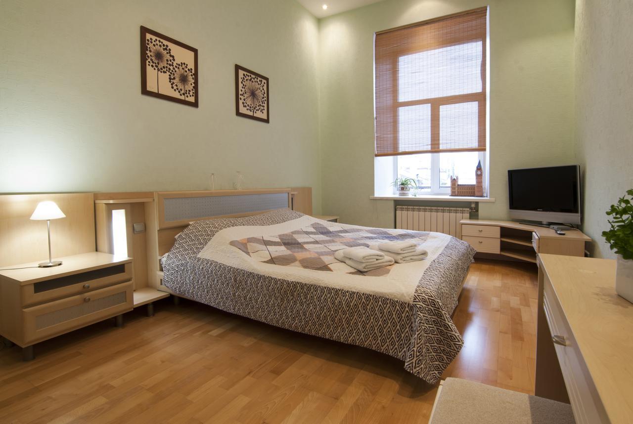 Home-Hotel Apartments-Mykhailivska Kiev Luaran gambar