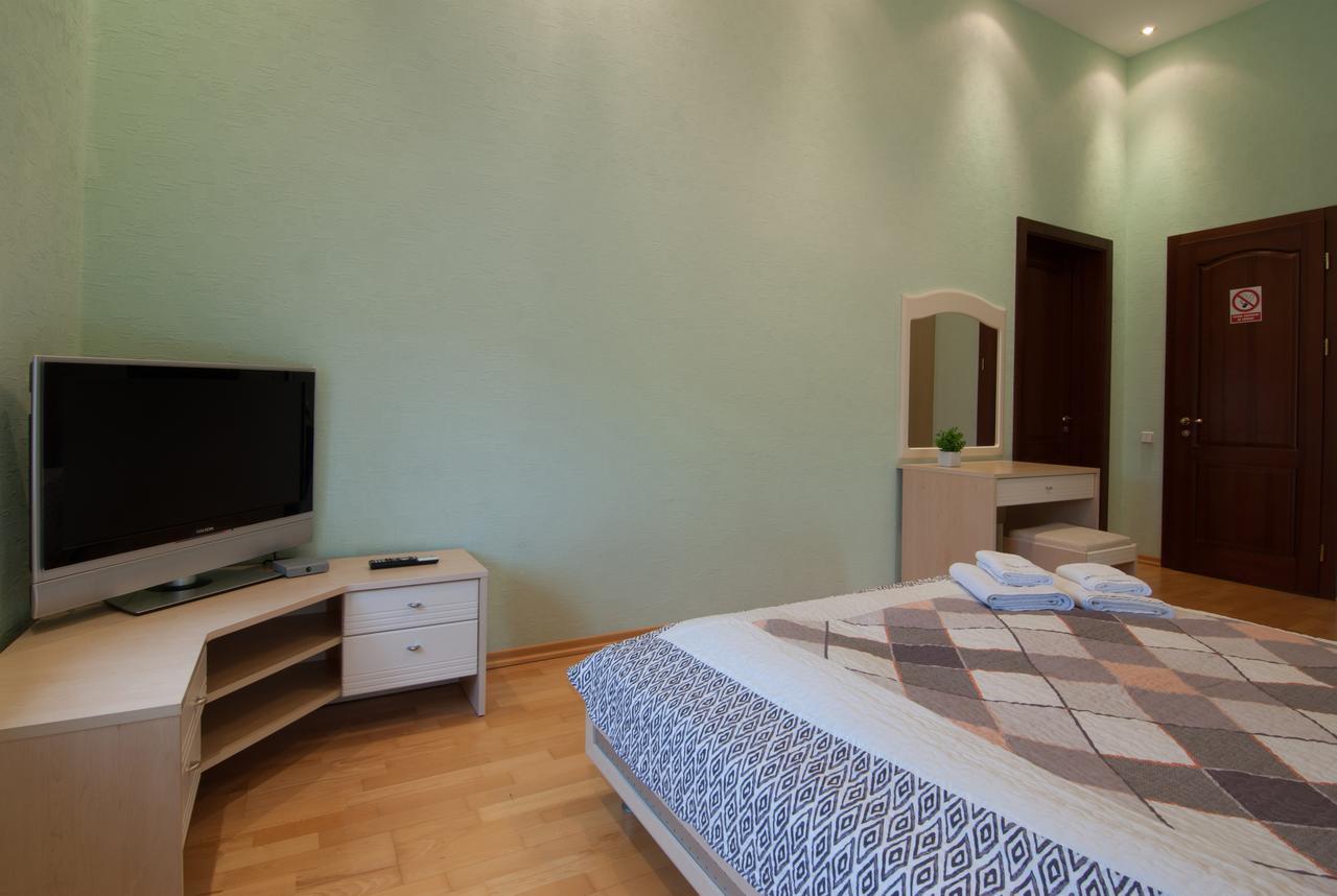 Home-Hotel Apartments-Mykhailivska Kiev Luaran gambar